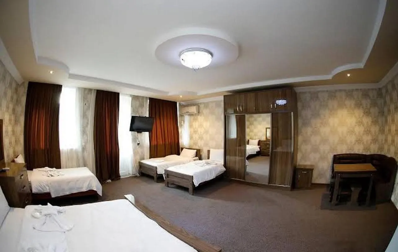 Royal Hotel Тбилиси