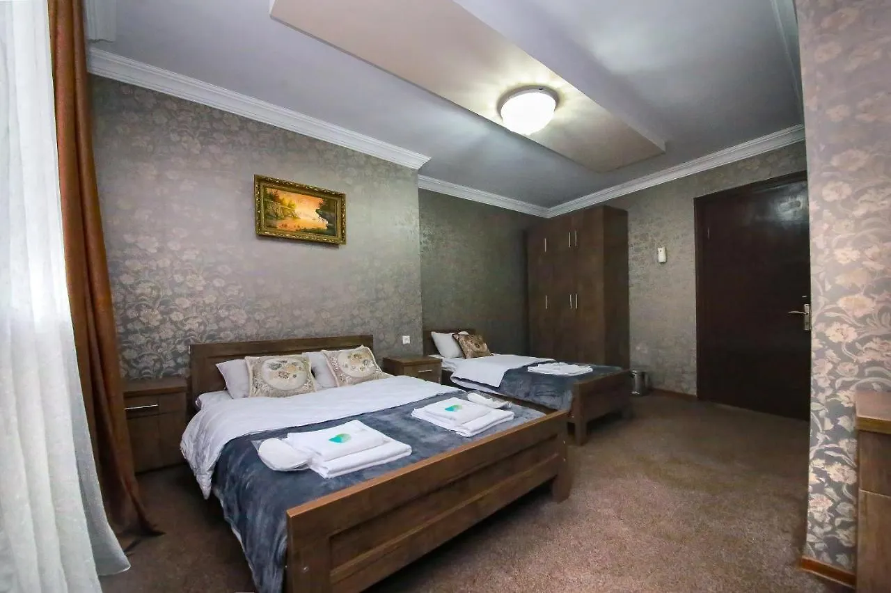 ***  Royal Hotel Тбилиси Грузия