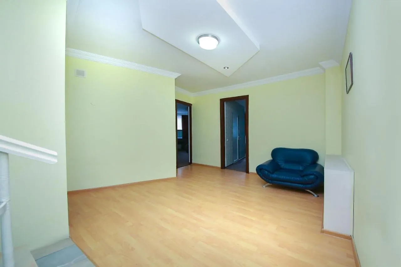 Royal Hotel Тбилиси