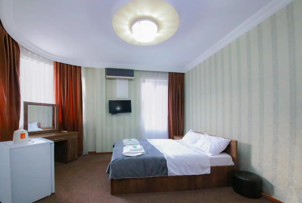 Royal Hotel Тбилиси